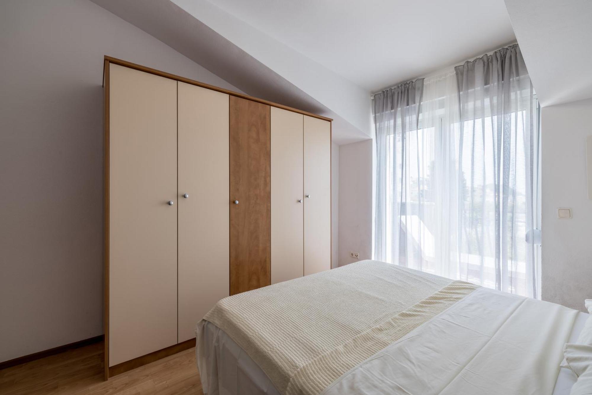 Mediterano Apartments Podstrana Luaran gambar