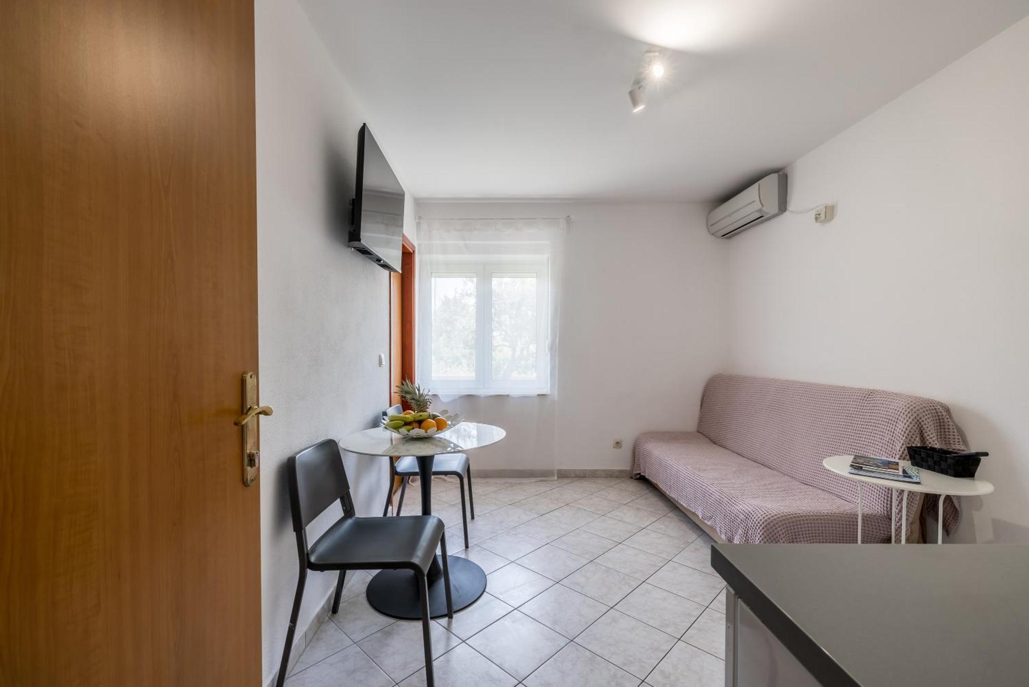 Mediterano Apartments Podstrana Luaran gambar