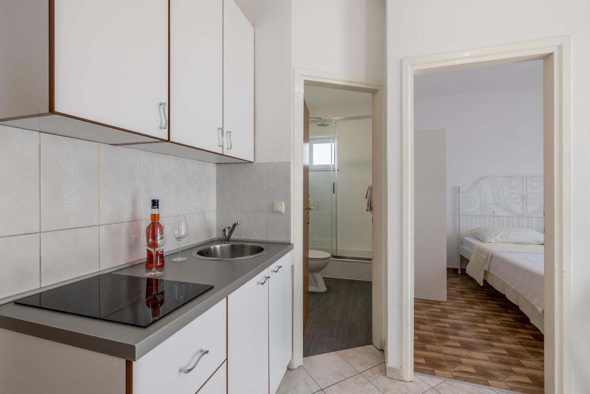 Mediterano Apartments Podstrana Luaran gambar