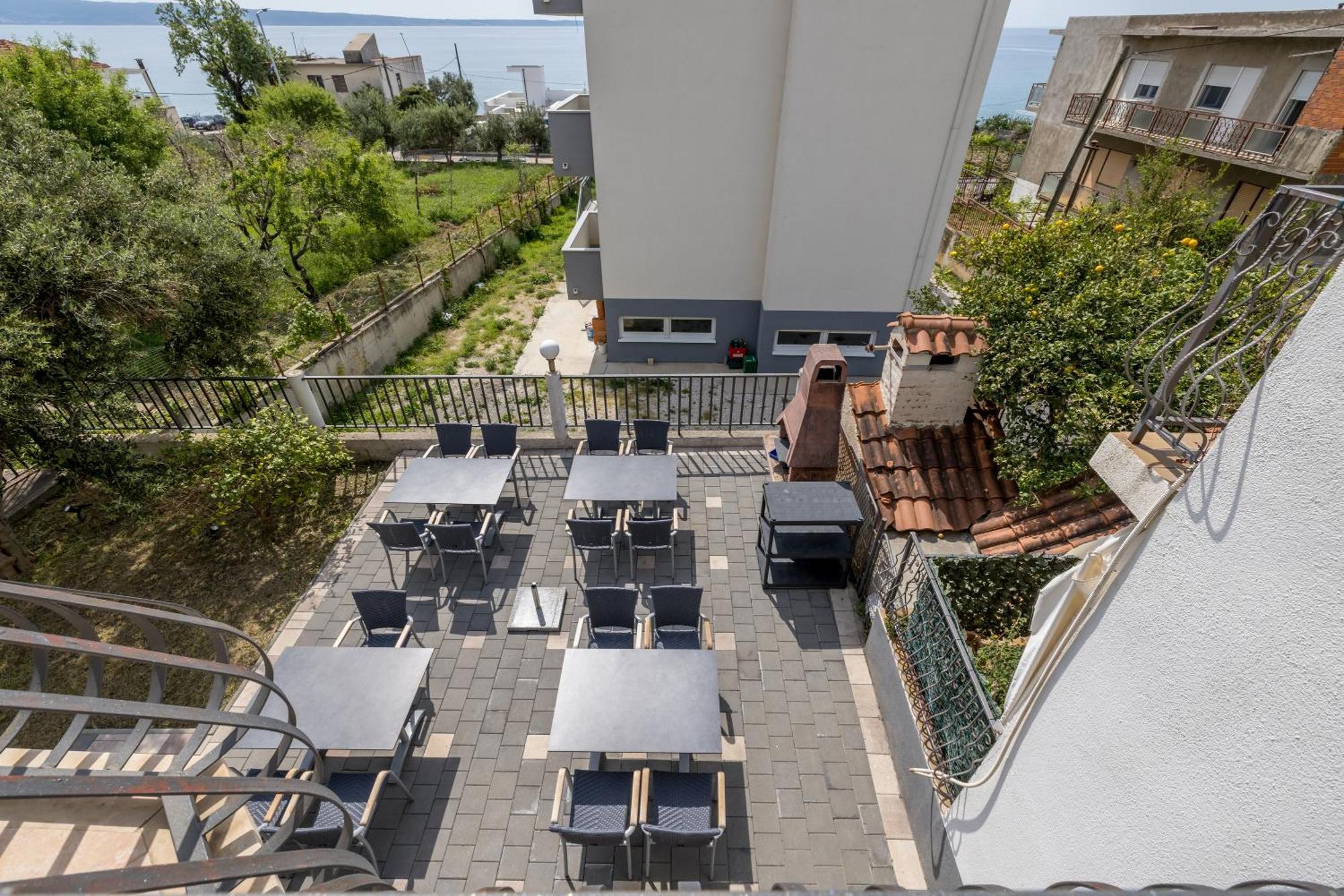 Mediterano Apartments Podstrana Luaran gambar